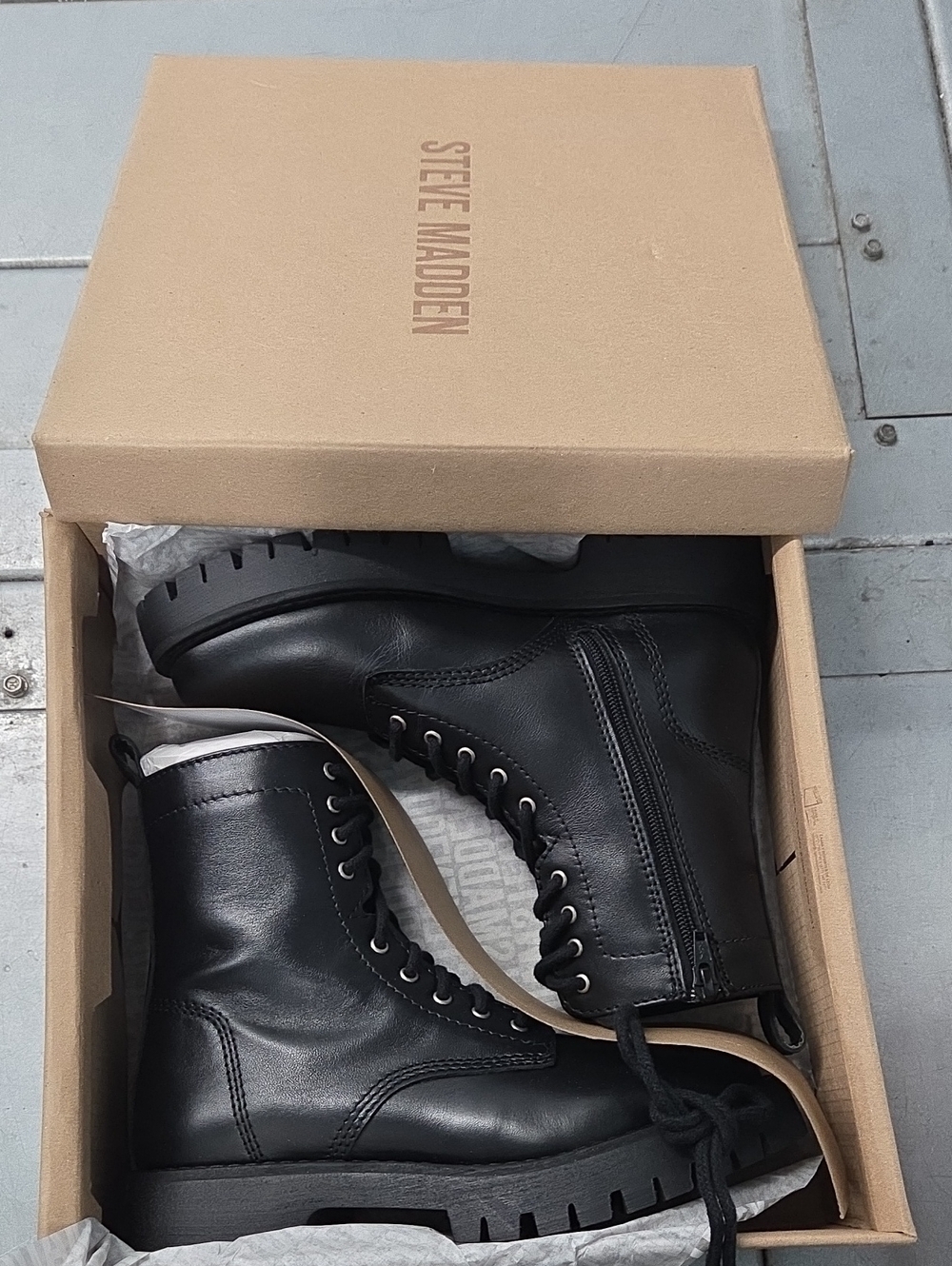 Steve Madden Black Leather Lace-Up Combat Boots with Side Zipper